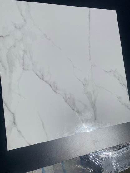 600x600 CARRARA POLISHED *ONLY 7 METERS LEFT